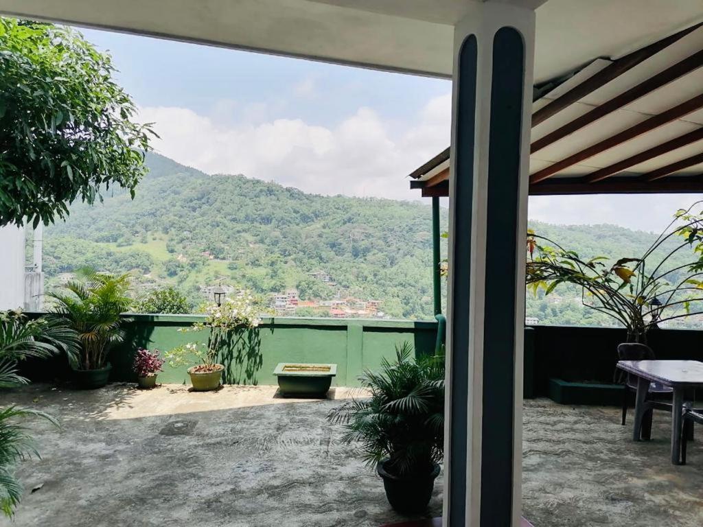 Mountain View Apartment Kandy Room photo